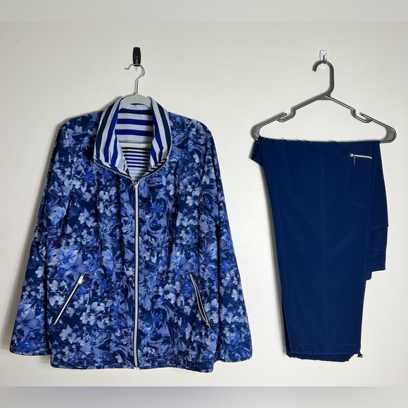 Chico’s size 3, Xl, or size 16 Reversible jacket and pants . - Picture 3 of 6